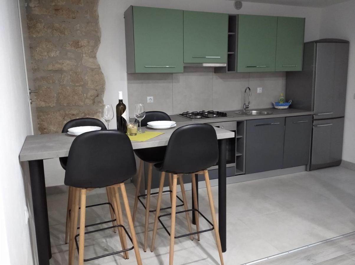 Apartman Lari Vizinada Ngoại thất bức ảnh
